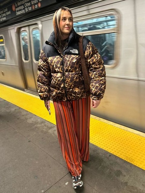 ASOS DESIGN linen blend wide leg pull-on pants in maroon stripe