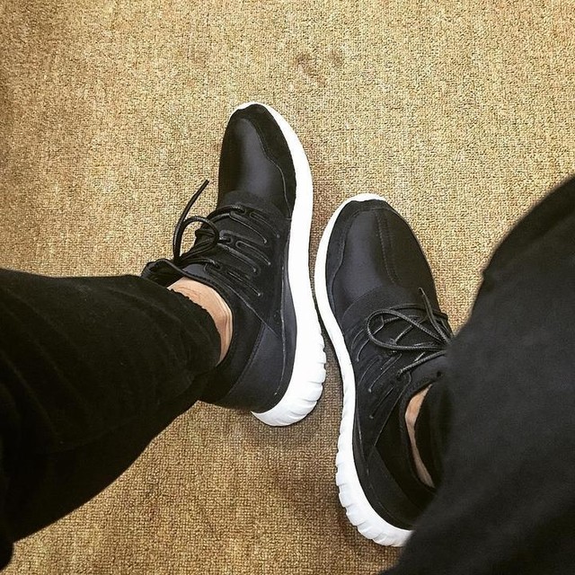 Adidas Tubular Radial Adidas Tubular Radial