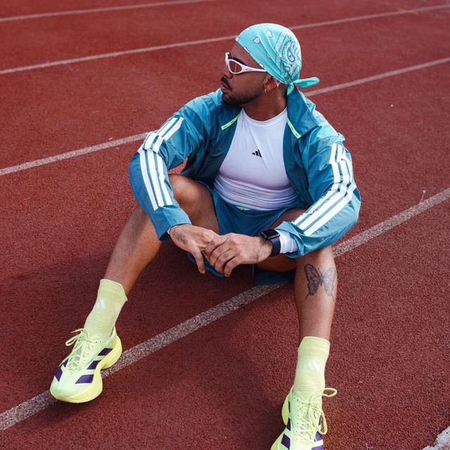 adidas Adizero Archive Running Jacket - Green | Free Shipping with