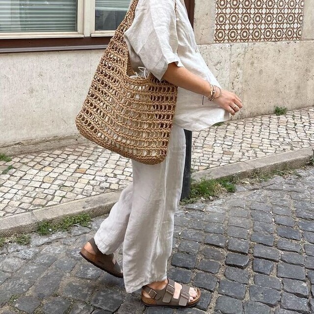 Milano / ミラノ」（ビルコフロー ヌバック、モカ）| BIRKENSTOCK（日本）
