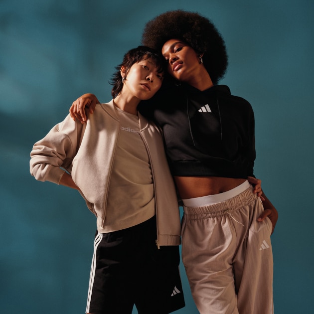 adidas Essentials 3-Stripes Lifestyle Woven Parachute Pants