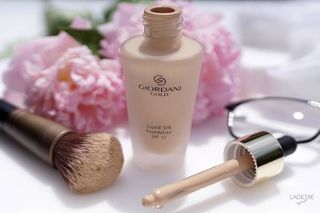 liquid silk giordani gold