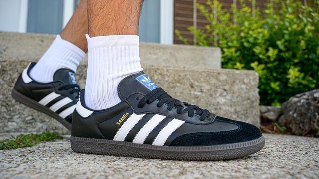 adidas sneakers shoes for mens