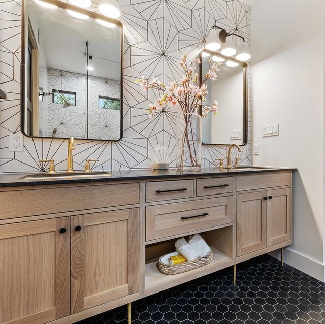 Floor & Decor: High Quality Flooring and Tile