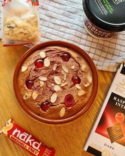 nakd bar cherry bakewell