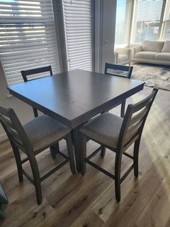 Jameson Grey 40" Square Kitchen Counter With Stool Set For 4