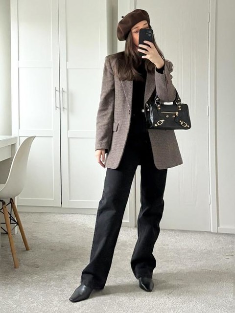 ASOS DESIGN comfort stretch straight leg jeans in black