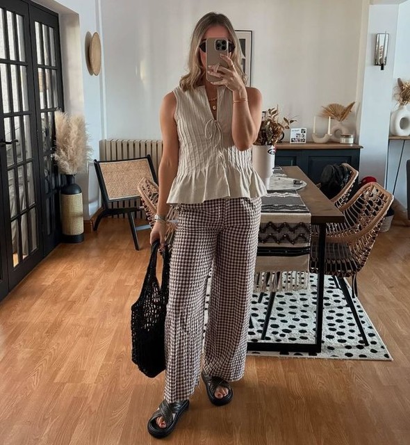 ASOS DESIGN wide leg trouser in gingham